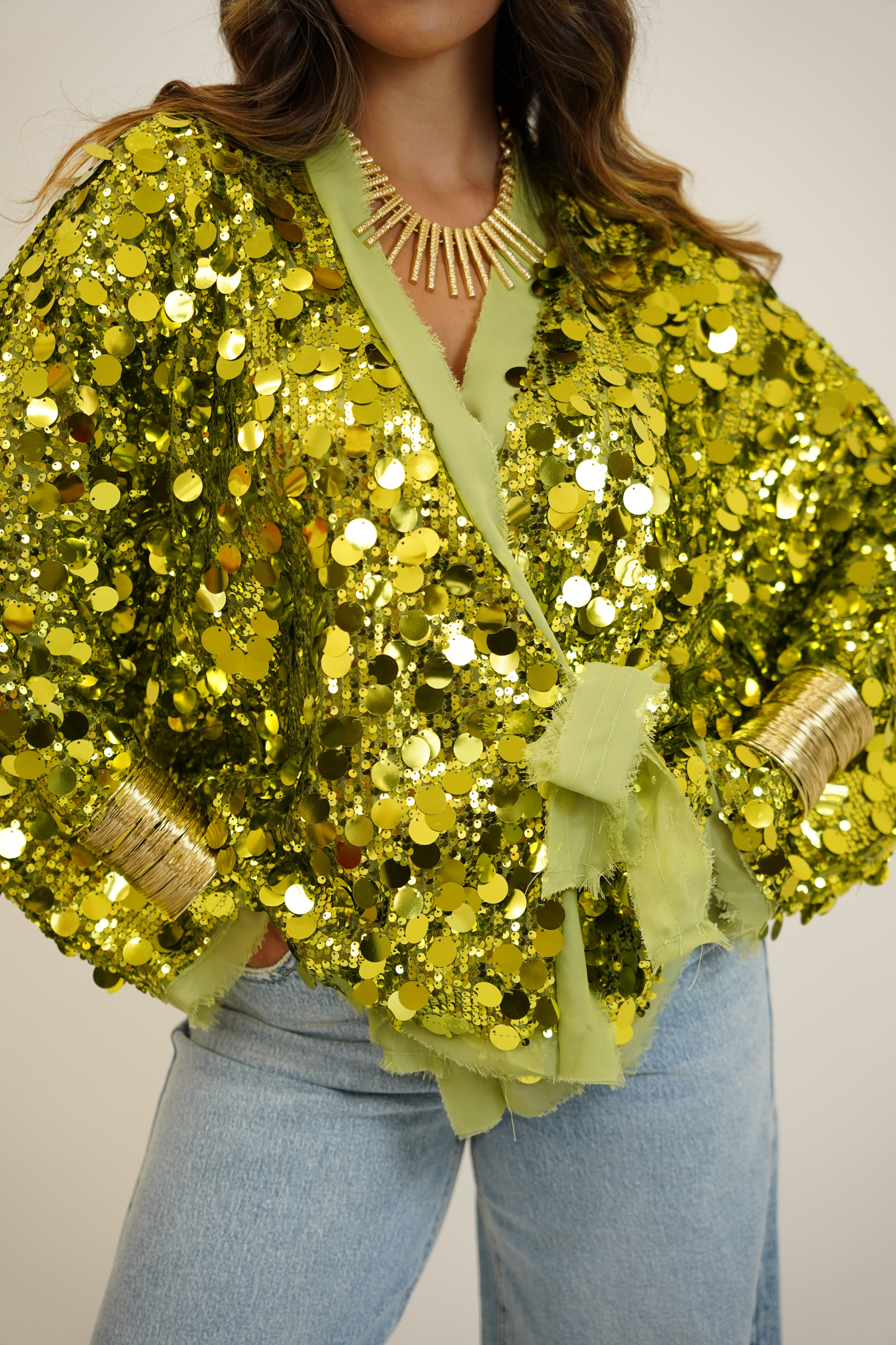 KIMONO CON PAILLETTES VERDE ACIDO