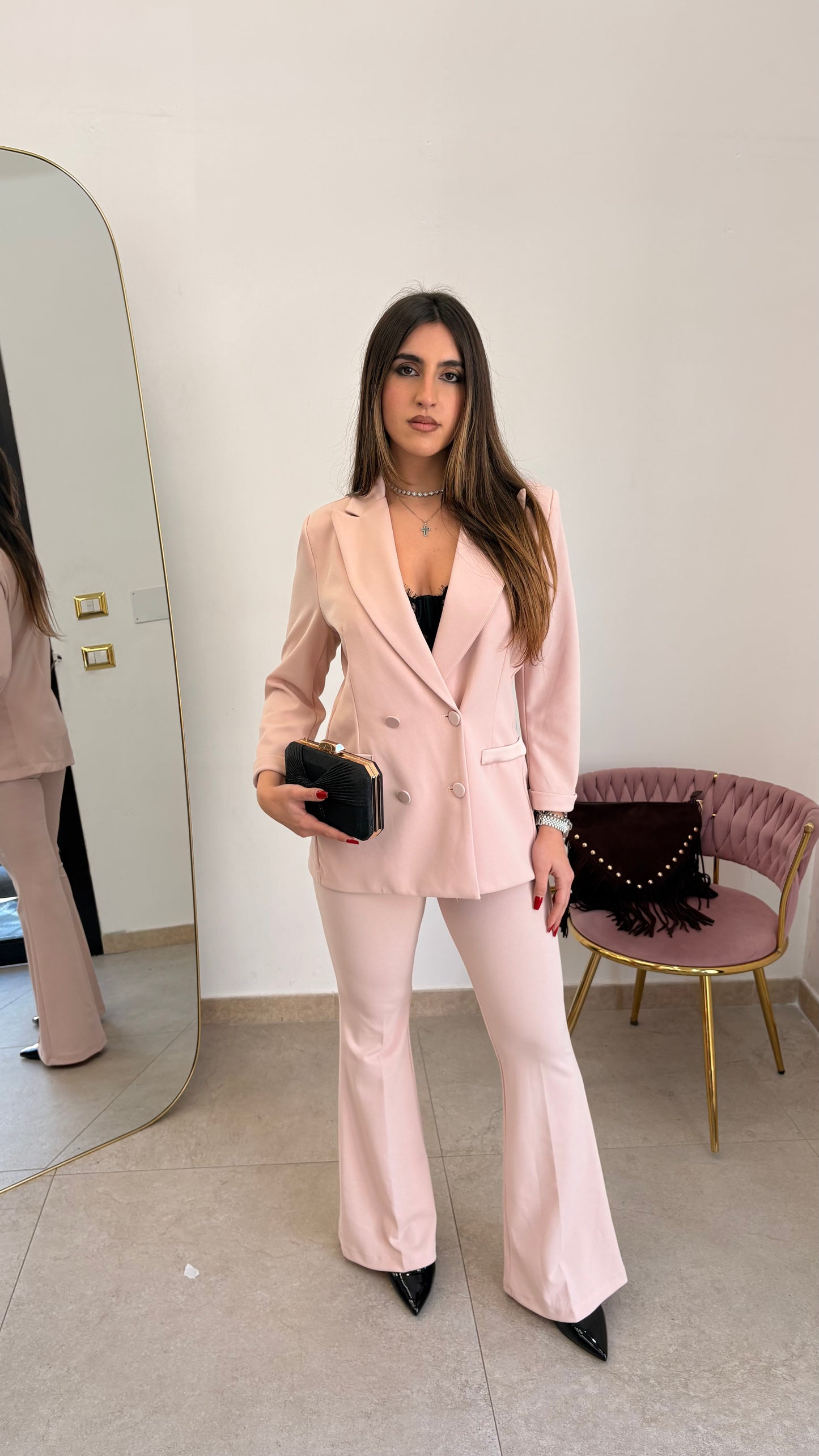 Elizabeth's suit