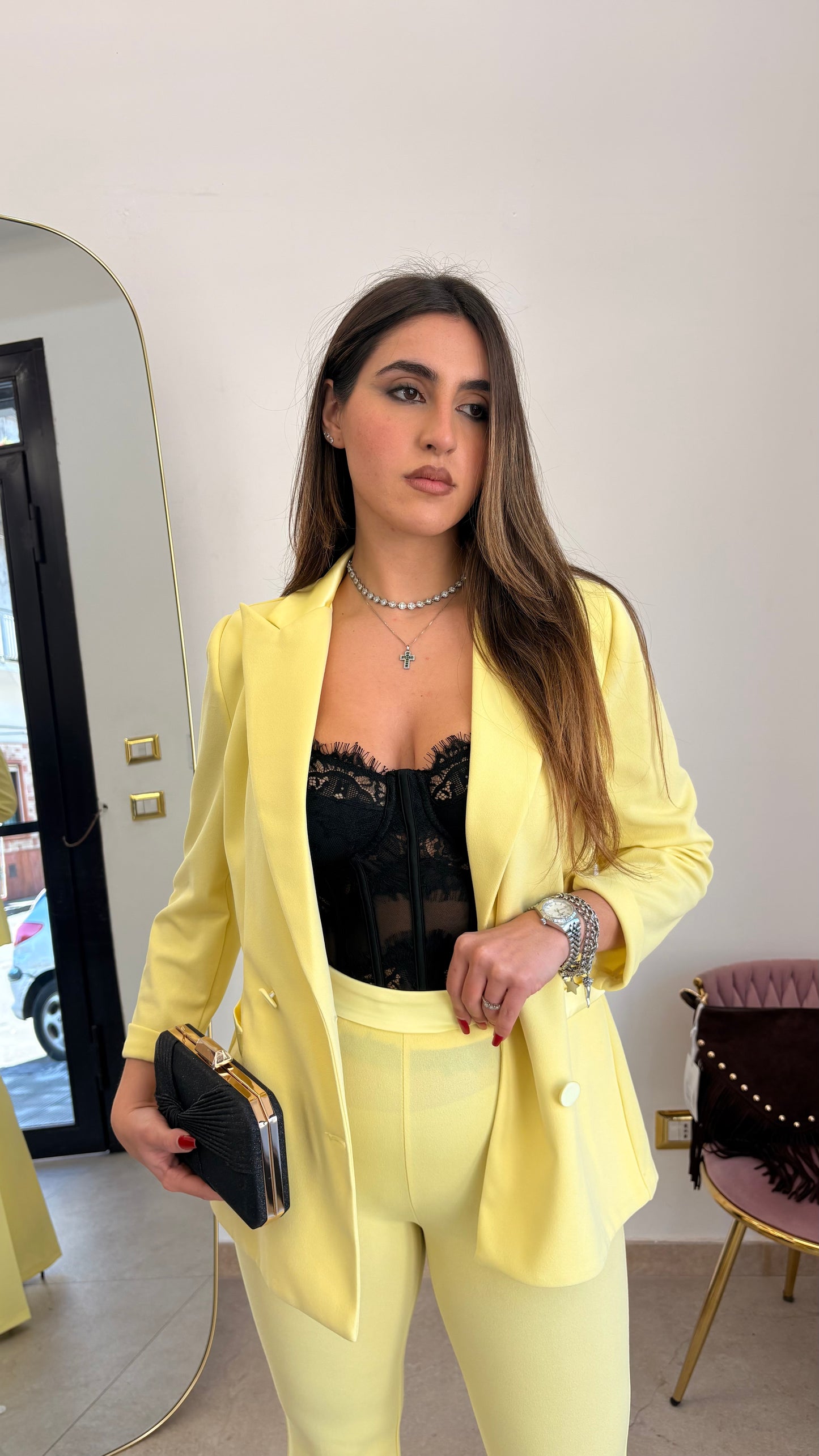Elizabeth's suit