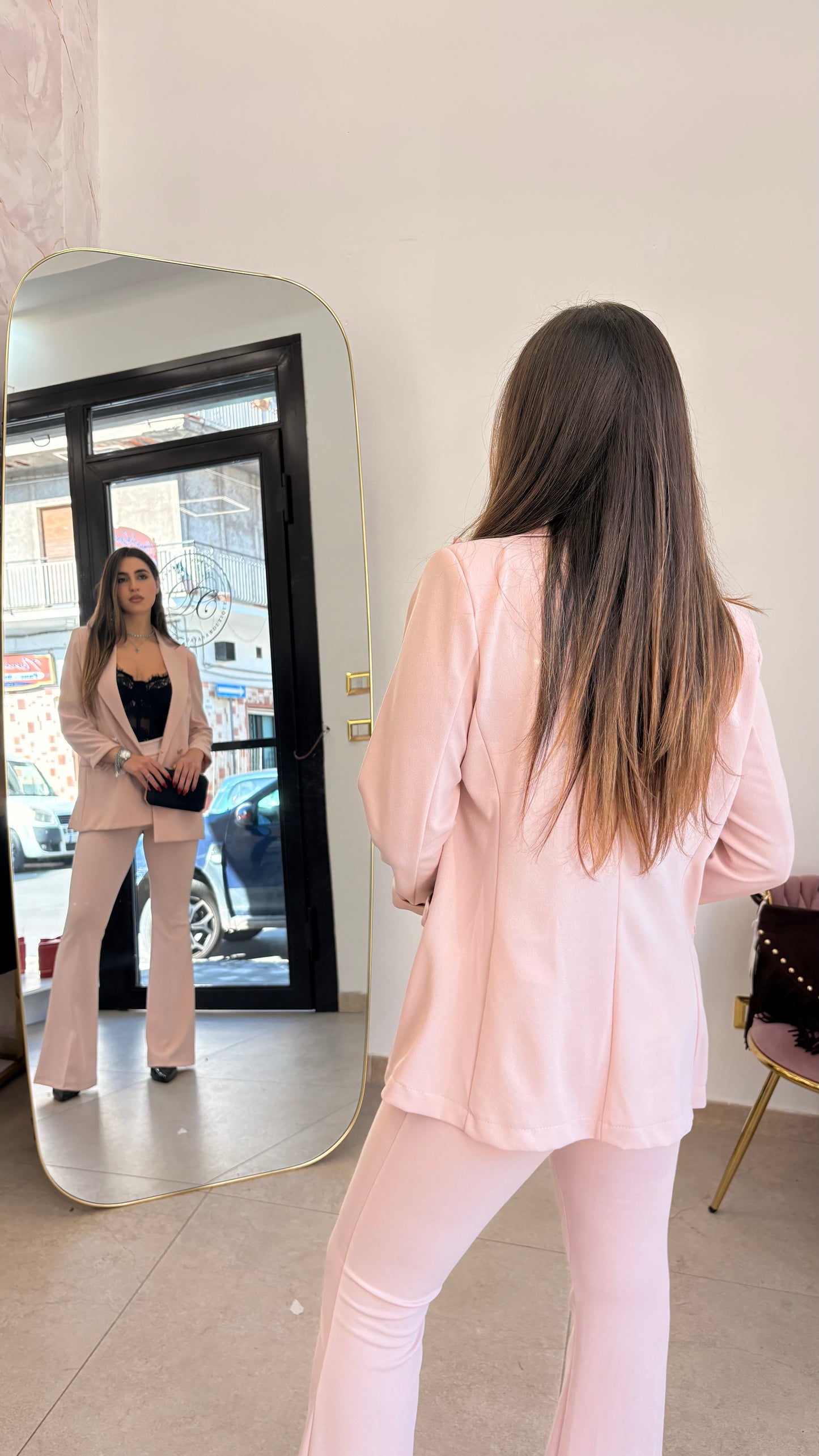 Elizabeth's suit