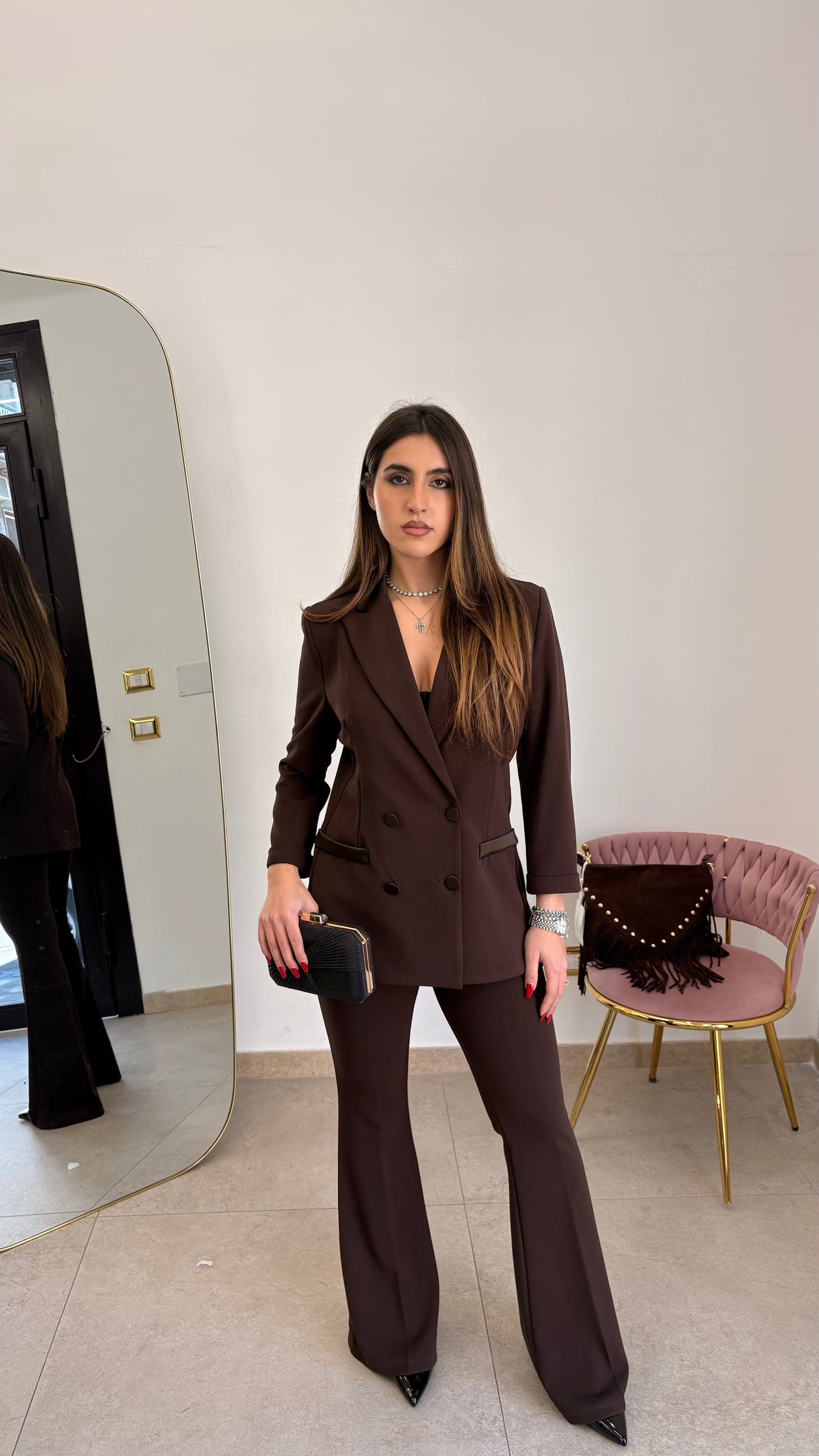 Elizabeth's suit